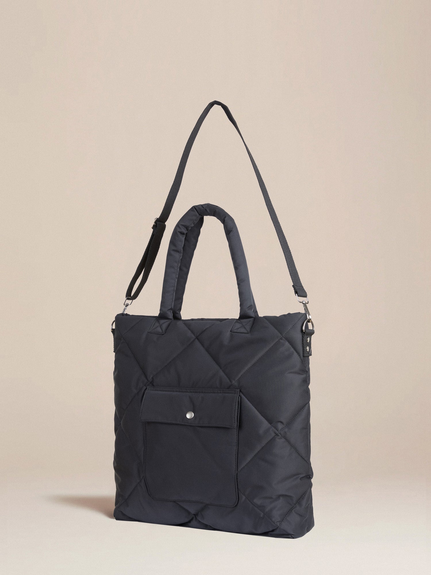 The Dayer Nylon Quilted Bag in navy - women | Profound - cell image 3.