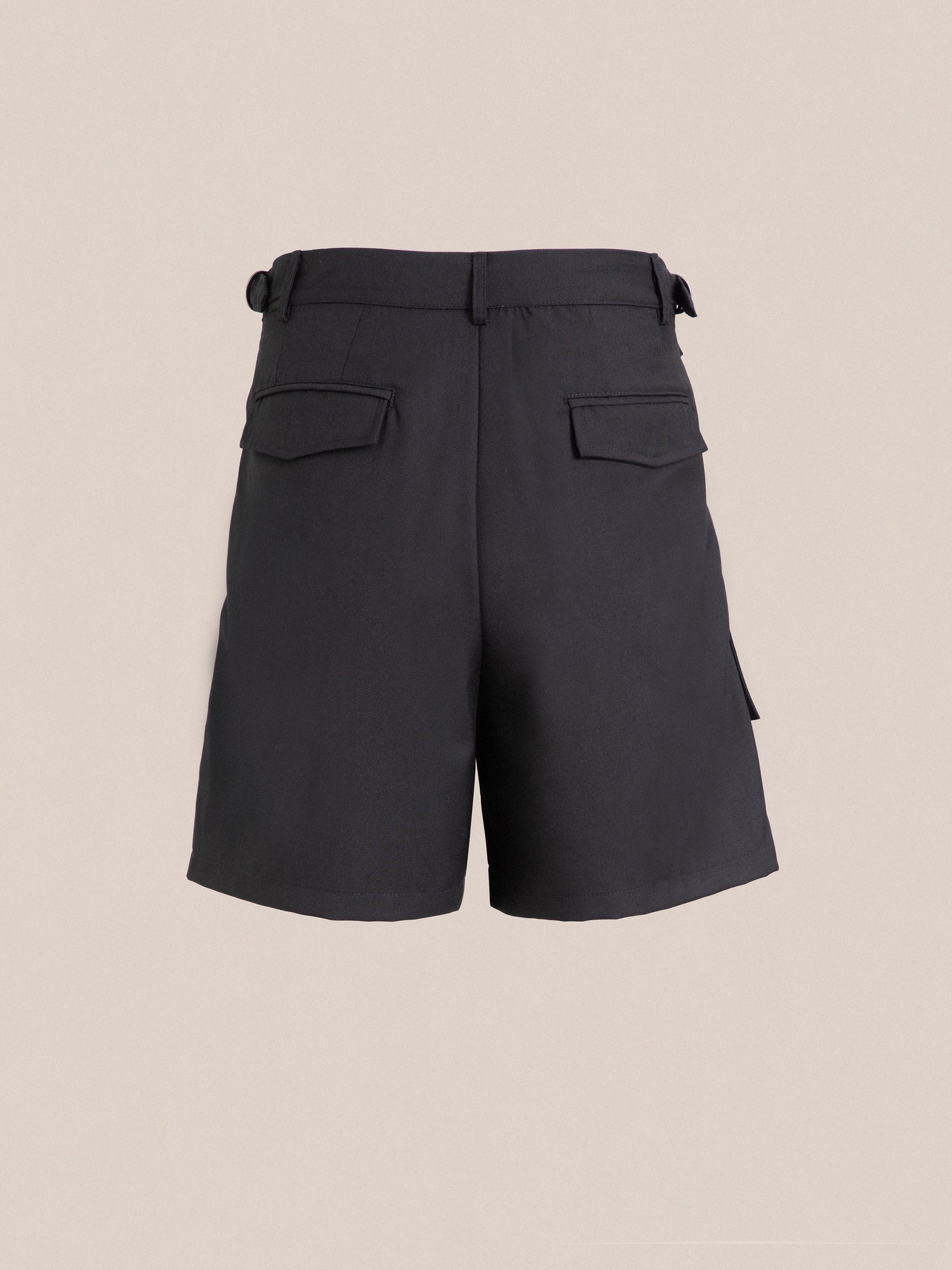 The back view of Found's elegant Pleated Pocket Cargo Shorts showcases sophistication.